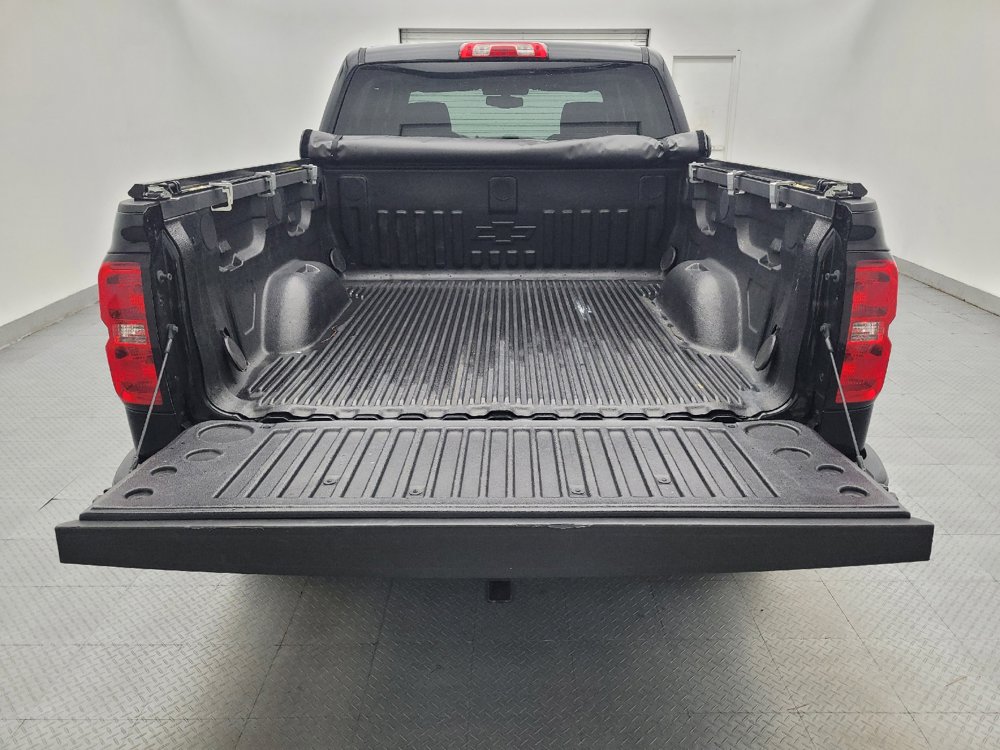 Used 2018 Chevrolet Silverado 1500 Custom w/ Custom Value Package RWD image 29