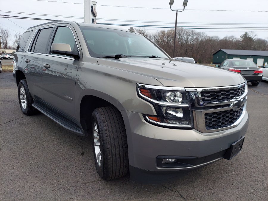Used 2018 Chevrolet Tahoe LT w/ Luxury Package image 3