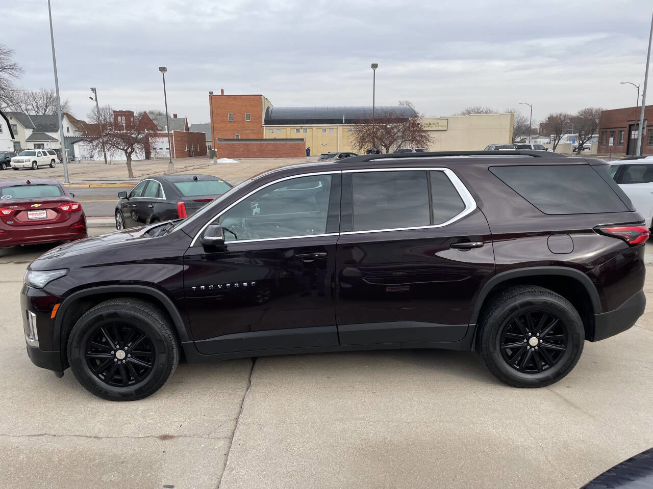 Used 2022 Chevrolet Traverse LT image 10