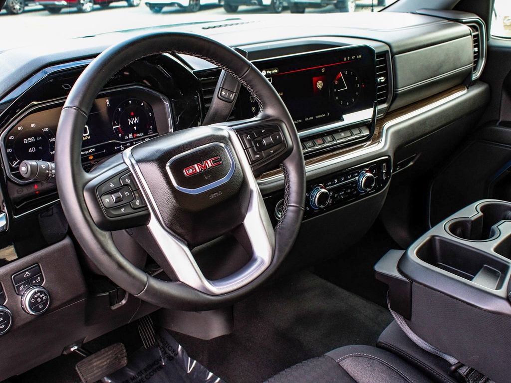 Used 2024 GMC Sierra 1500 Elevation image 15