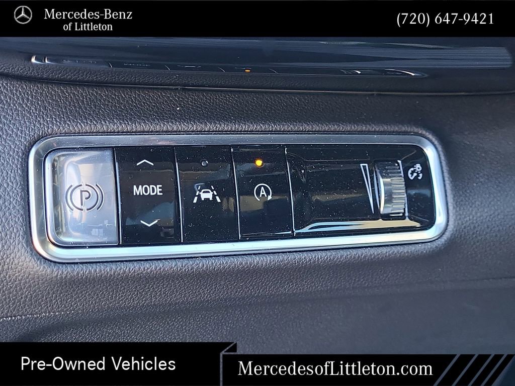 Used 2024 Buick Envision Avenir AWD/4WD image 21