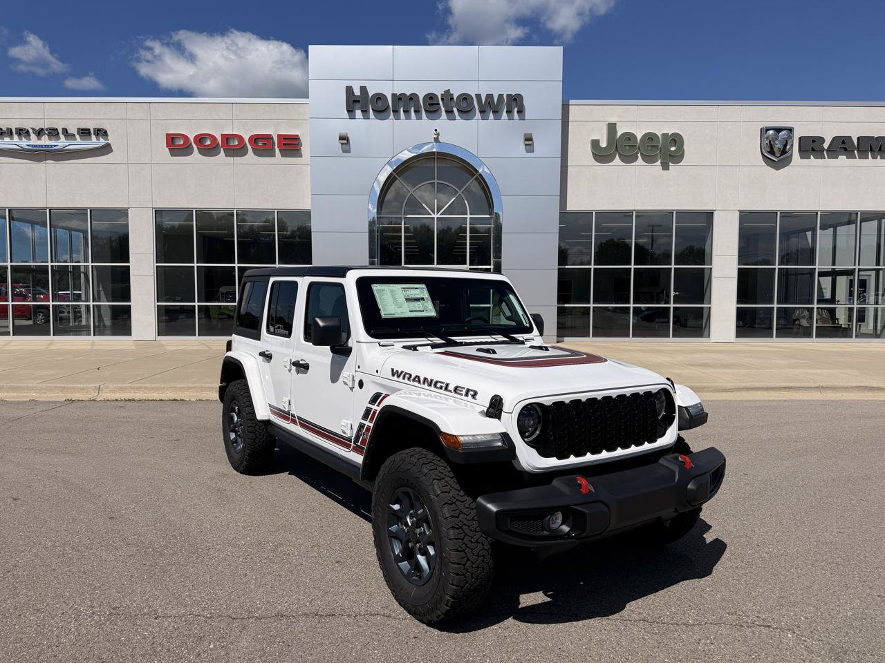 New 2026 Jeep Wrangler Unlimited Sport w/ Dual Top Group