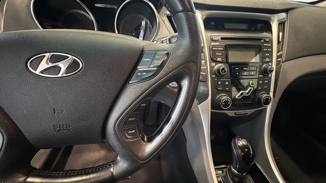 Used 2012 Hyundai Sonata Hybrid w/ Leather Pkg image 15