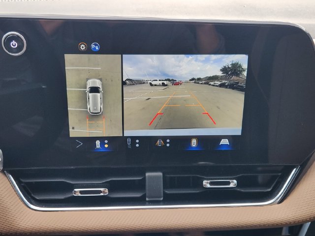 Used 2026 Chevrolet Equinox ACTIV w/ Safety and Technology Package AWD/4WD image 6