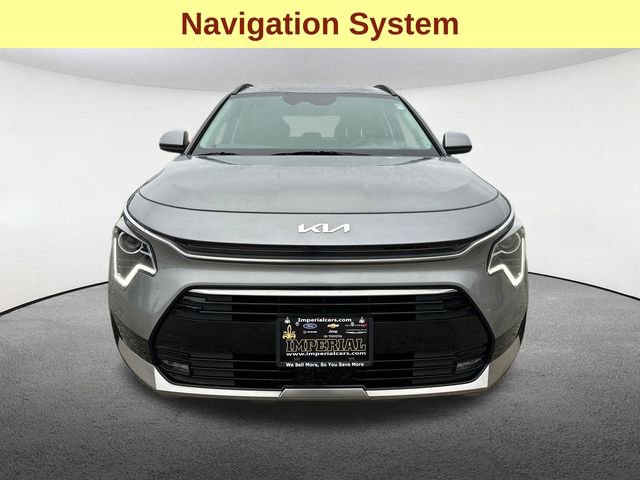 Used 2024 Kia Niro EX Touring image 4