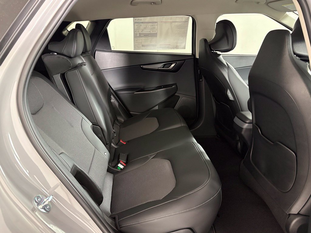 New 2026 Kia EV6 Light RWD image 40