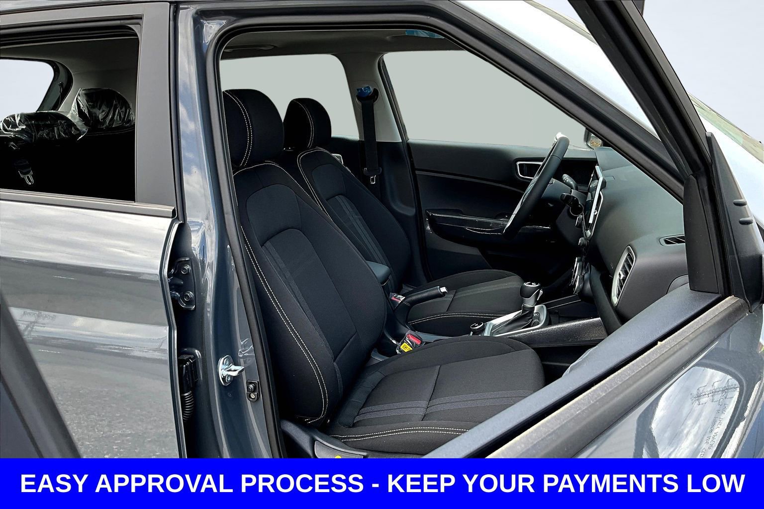 Used 2026 Hyundai Venue SEL FWD image 12
