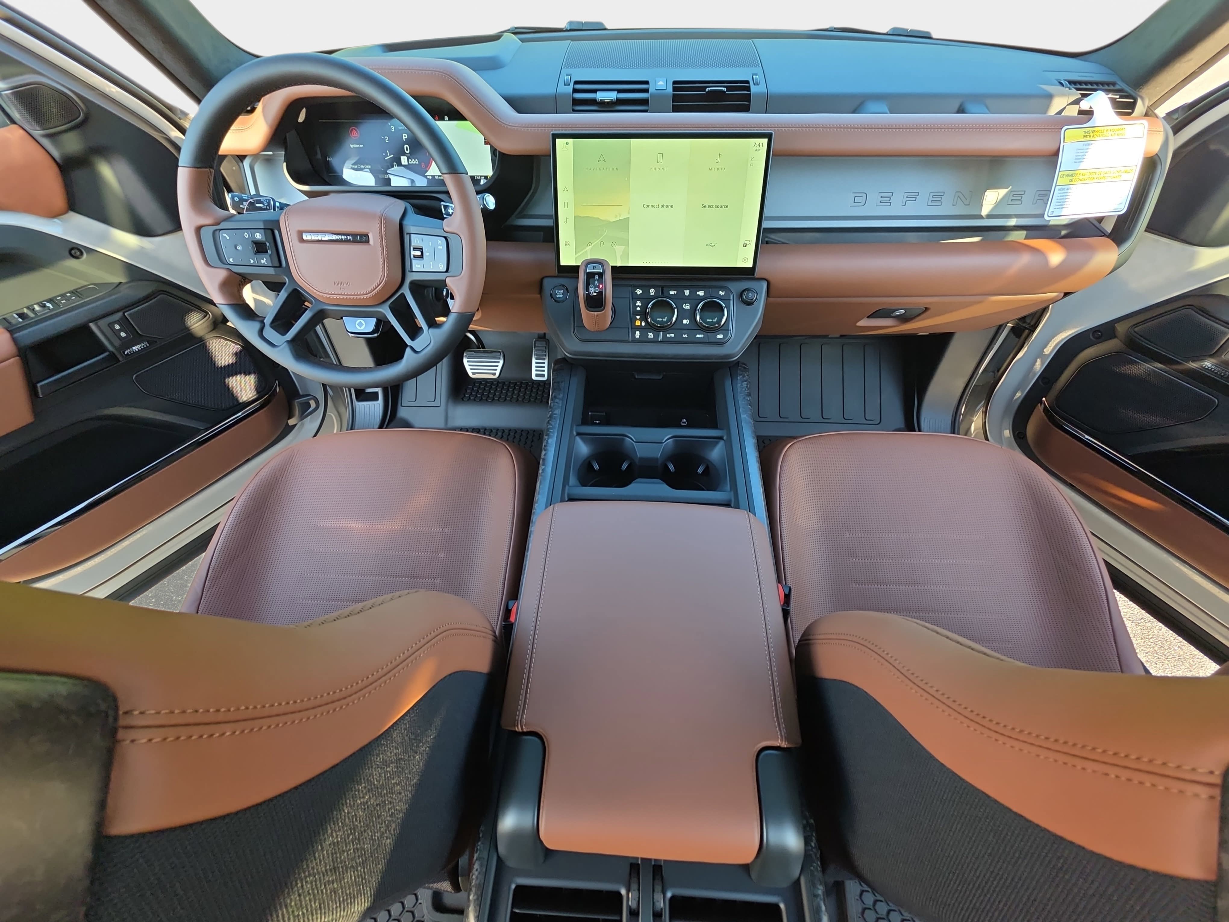 New 2026 Land Rover Defender 110 OCTA AWD/4WD image 9