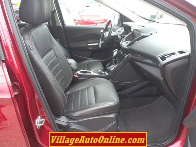 Used 2014 Ford Escape Titanium w/ Equipment Group 401A AWD/4WD image 38