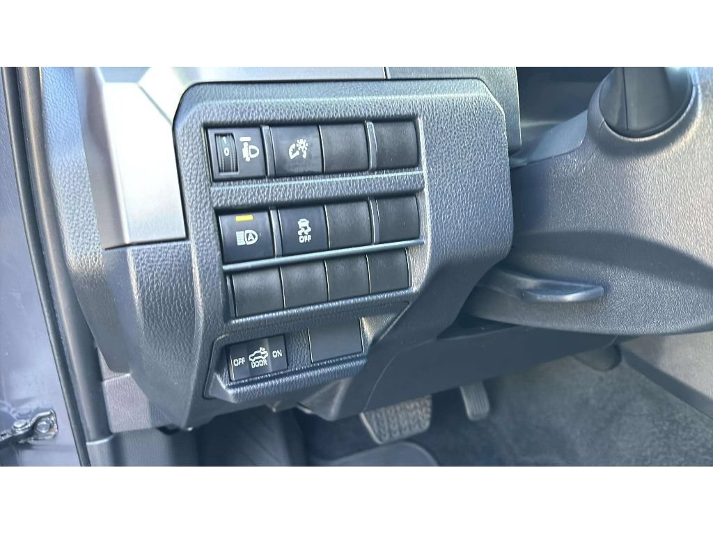 Used 2024 Toyota Tacoma SR5 AWD/4WD image 20