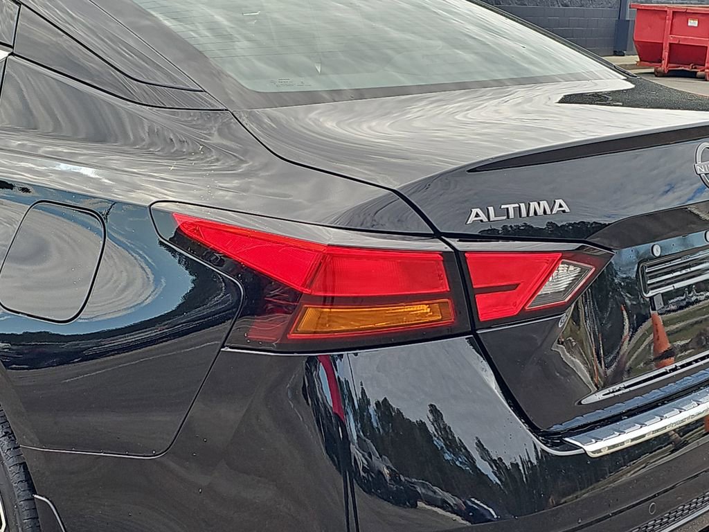 Used 2023 Nissan Altima 2.5 SR image 36