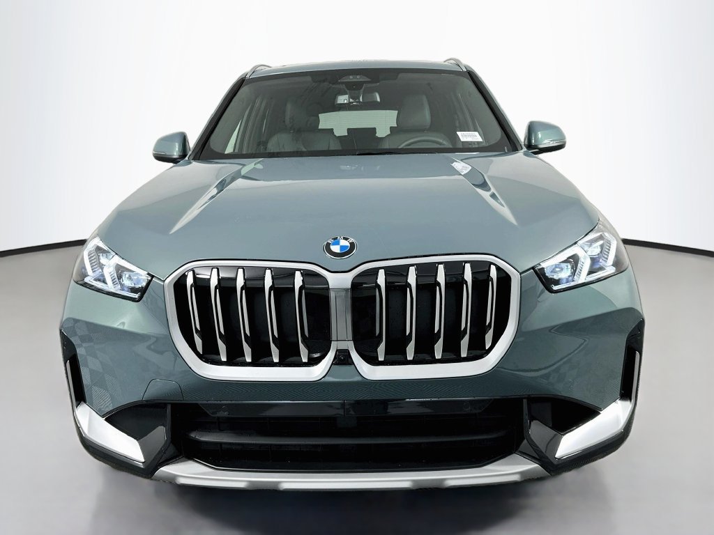New 2027 BMW X1 xDrive28i w/ Technology Package AWD/4WD image 2