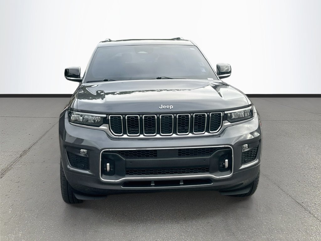 Used 2022 Jeep Grand Cherokee L Overland RWD image 2