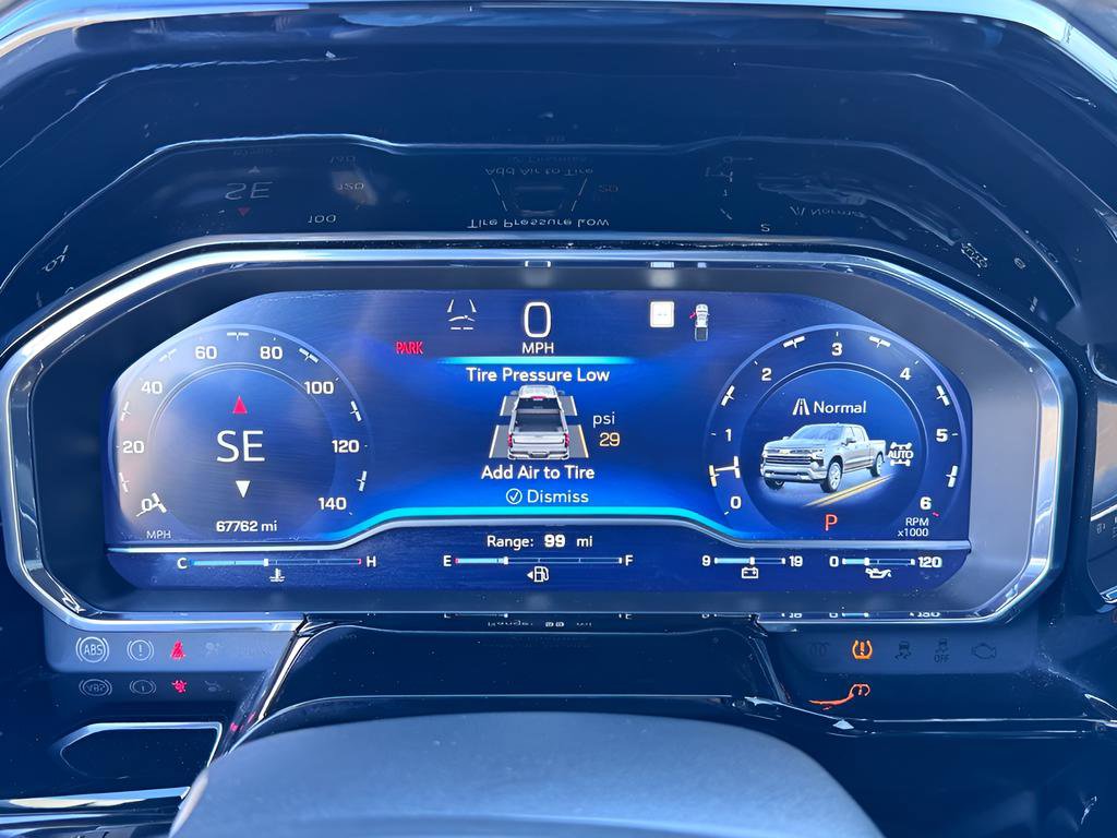 Used 2022 Chevrolet Silverado 1500 ZR2 w/ Technology Package image 7