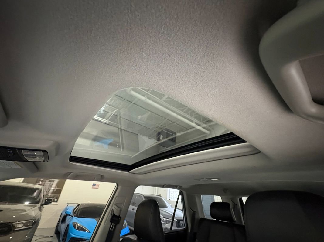 Used 2017 Toyota 4Runner Limited w/ Four Season Floor Mat Package image 39