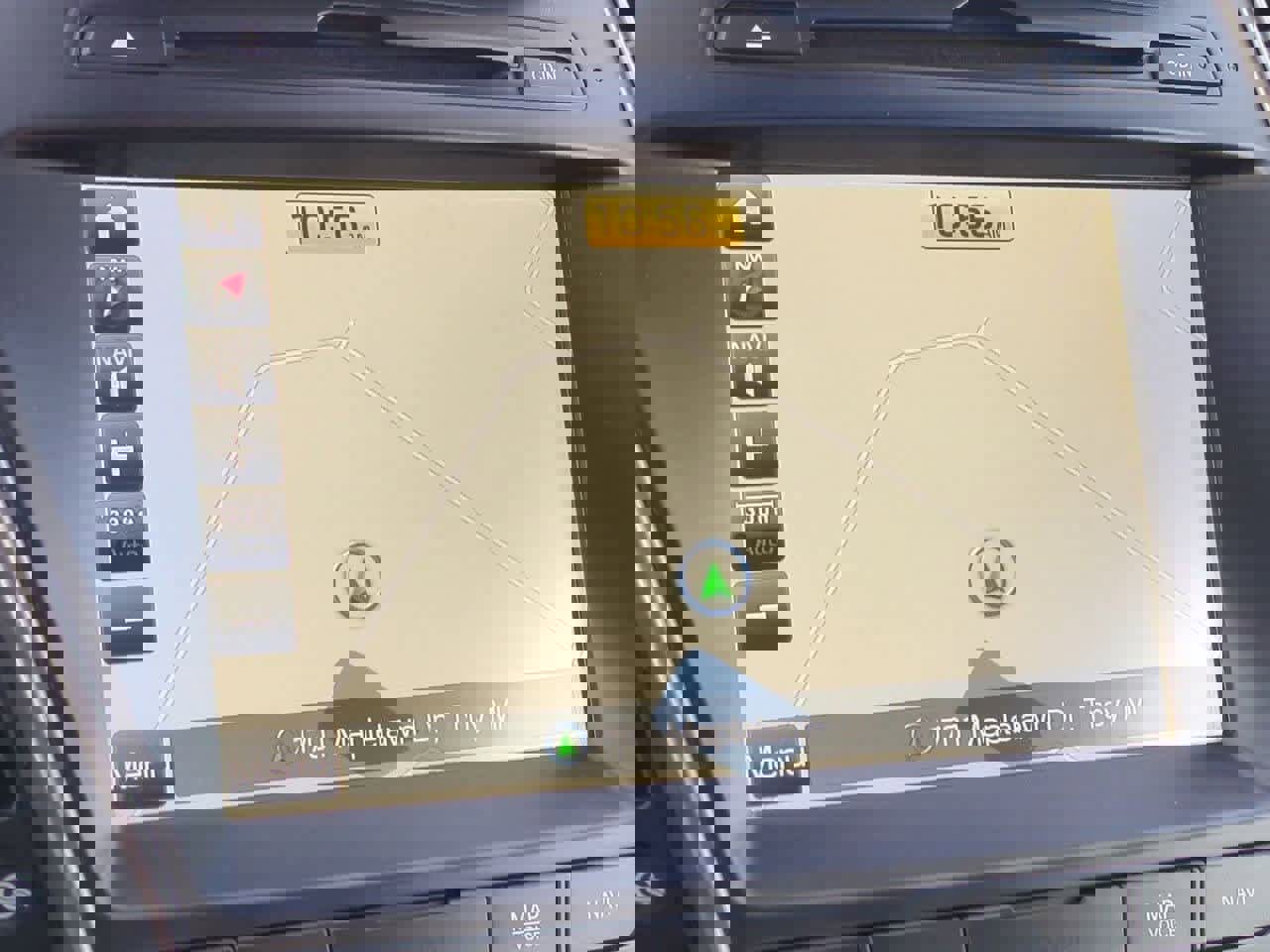 Used 2017 Hyundai Santa Fe Limited image 31