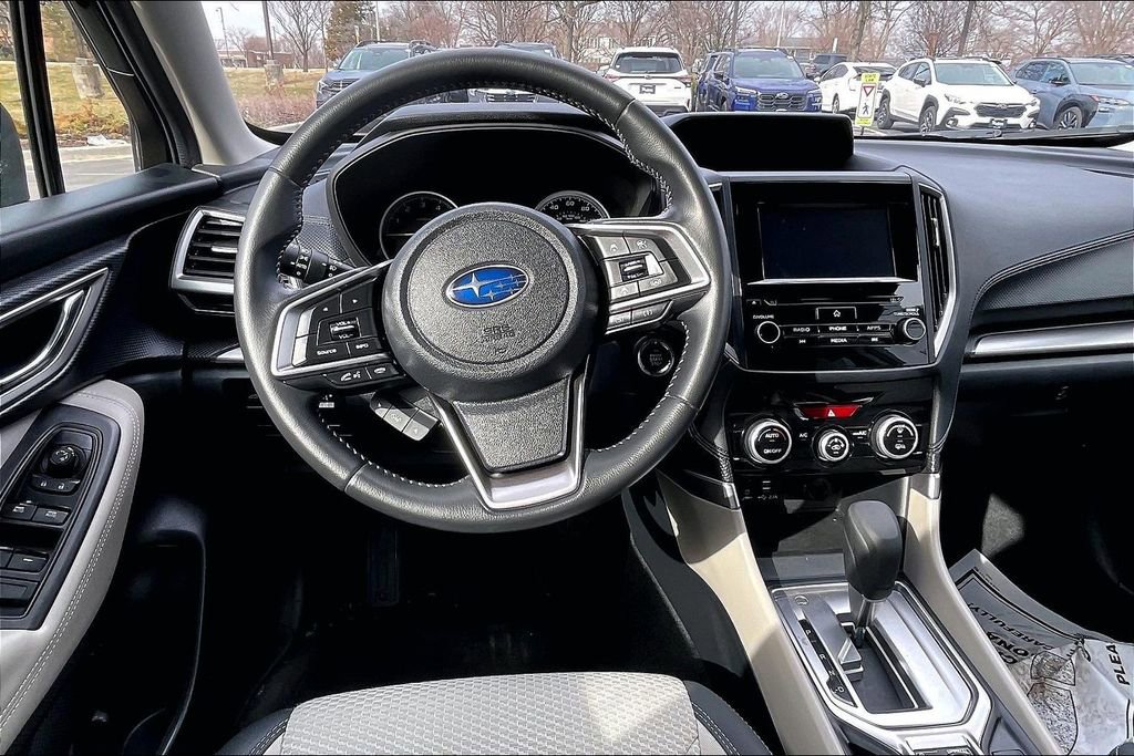 Used 2023 Subaru Forester Premium AWD/4WD image 5