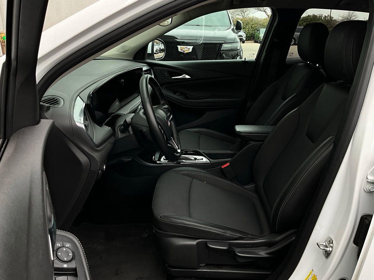 Used 2025 Buick Encore GX Preferred image 10