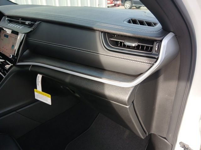 New 2026 Jeep Grand Cherokee Limited w/ Limited Altitude Package image 26