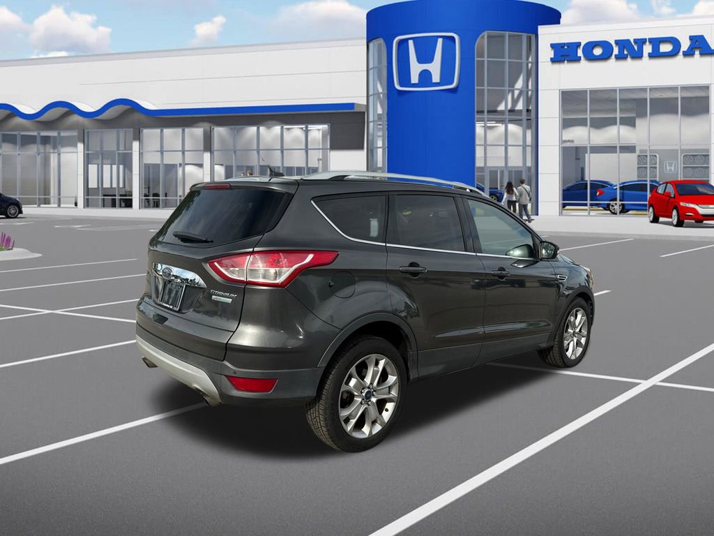 Used 2015 Ford Escape Titanium FWD image 9