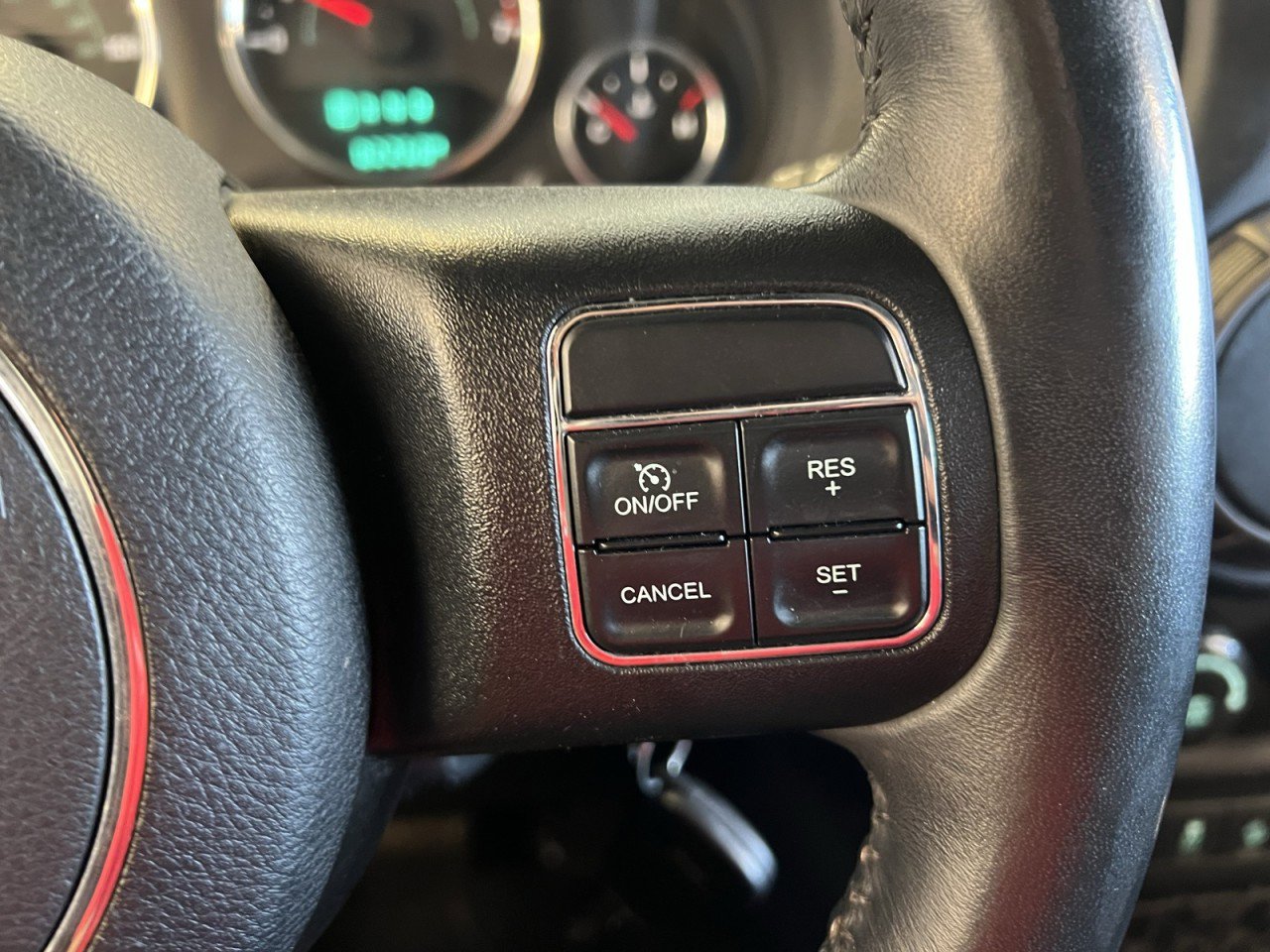 Used 2018 Jeep Wrangler Unlimited Sport S image 9