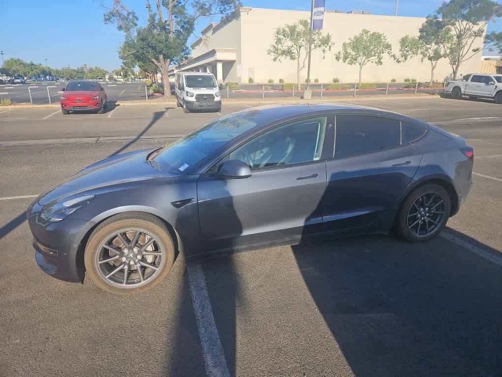 Used 2018 Tesla Model 3 RWD image 4