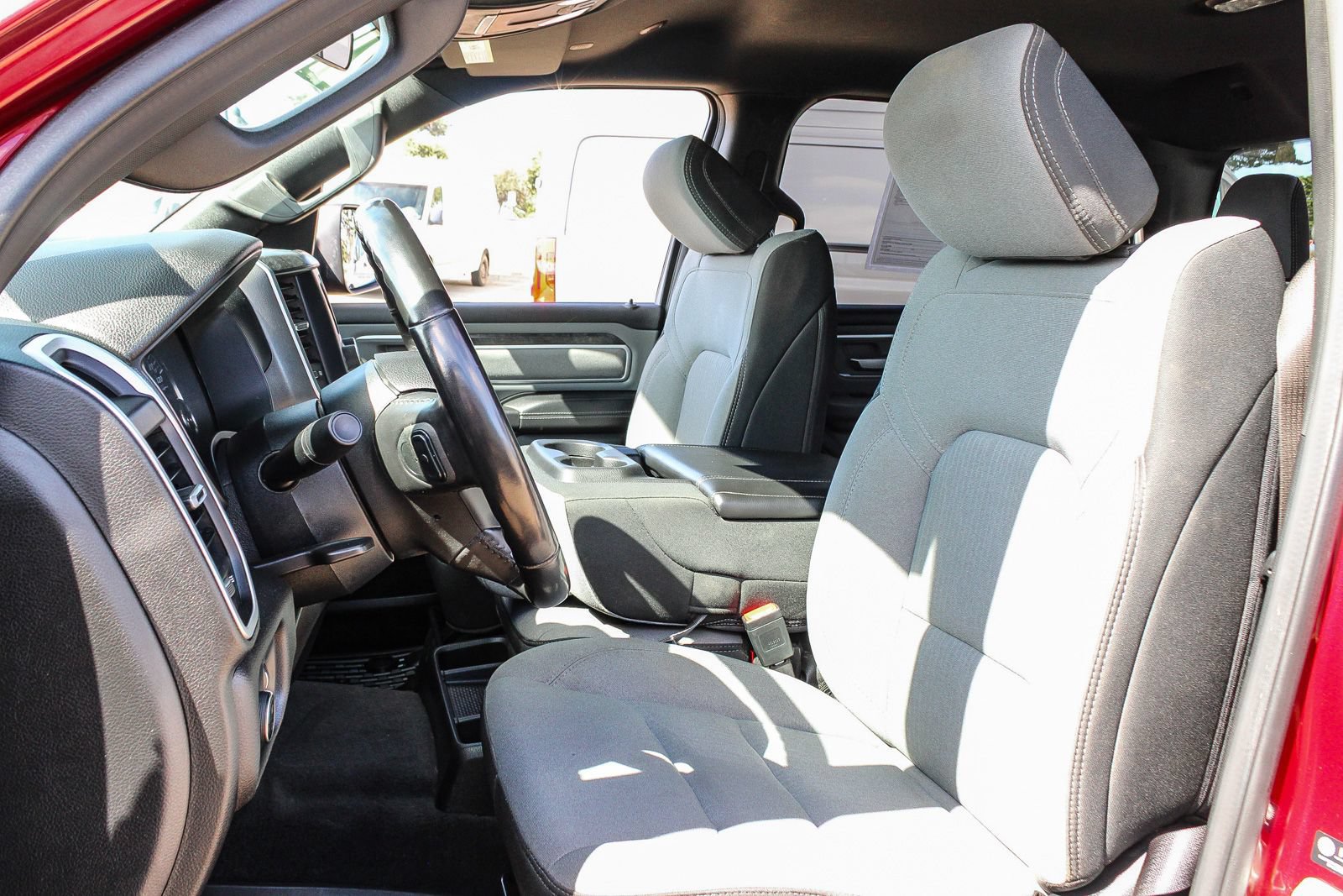 Used 2021 RAM 1500 Big Horn AWD/4WD image 19