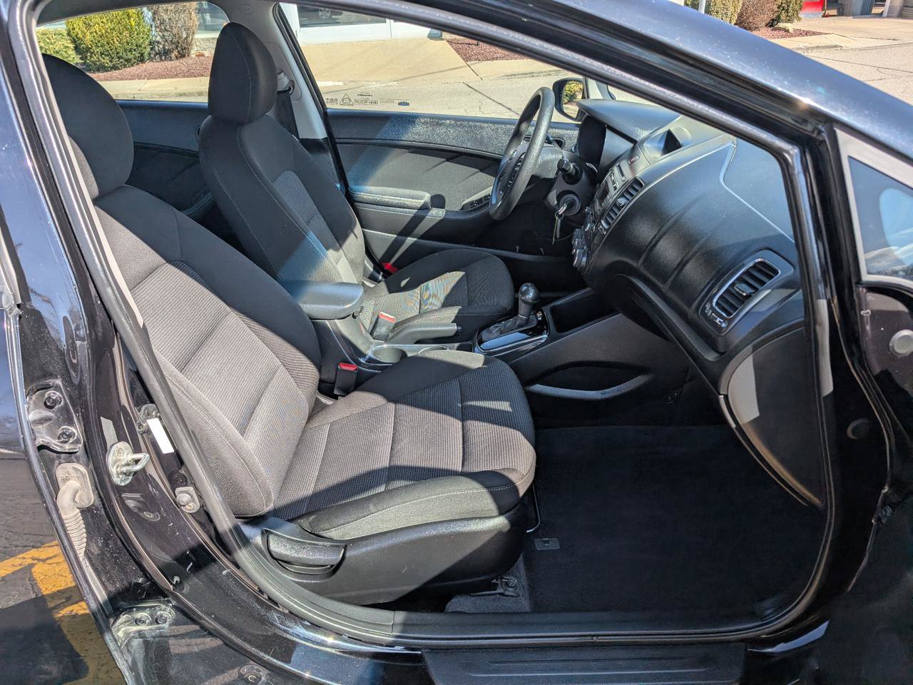 Used 2018 Kia Forte LX FWD image 24