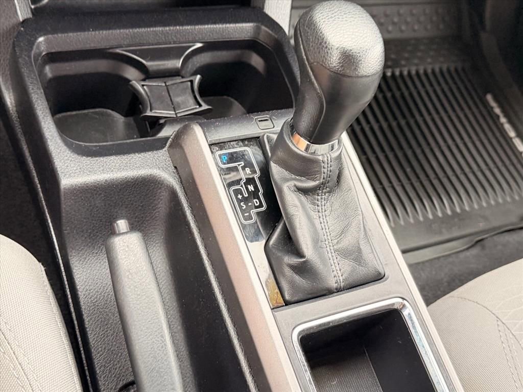 Used 2017 Toyota Tacoma SR5 w/ Tow Package AWD/4WD image 20