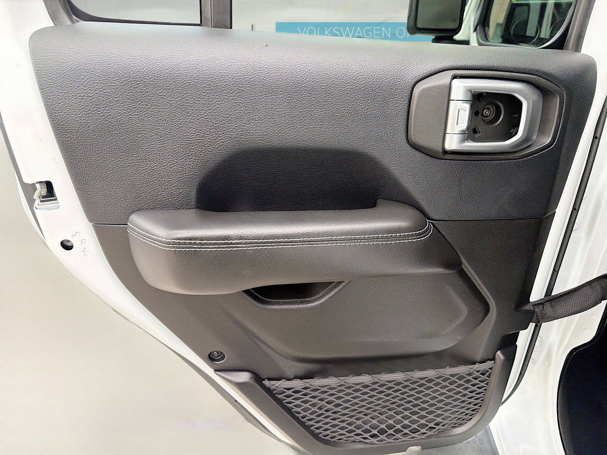 Used 2019 Jeep Wrangler Unlimited Sahara AWD/4WD image 26