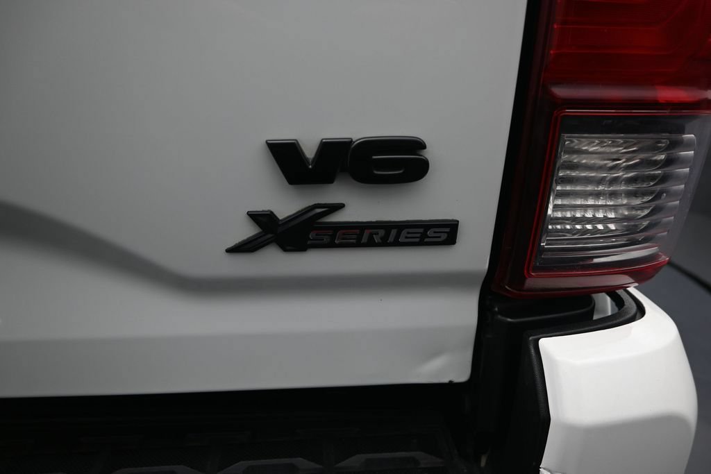 Used 2022 Toyota Tacoma SR AWD/4WD image 10