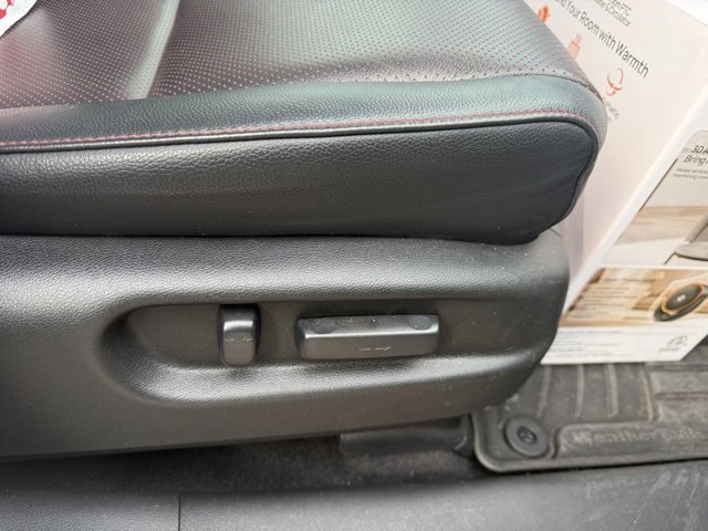 Used 2022 Honda Ridgeline Black Edition image 2