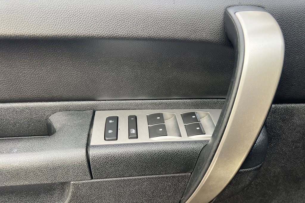 Used 2012 Chevrolet Silverado 1500 LT image 8