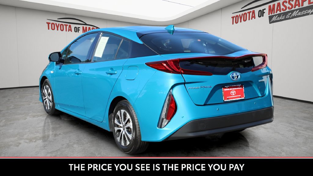 Certified 2020 Toyota Prius Prime Limited FWD image 4