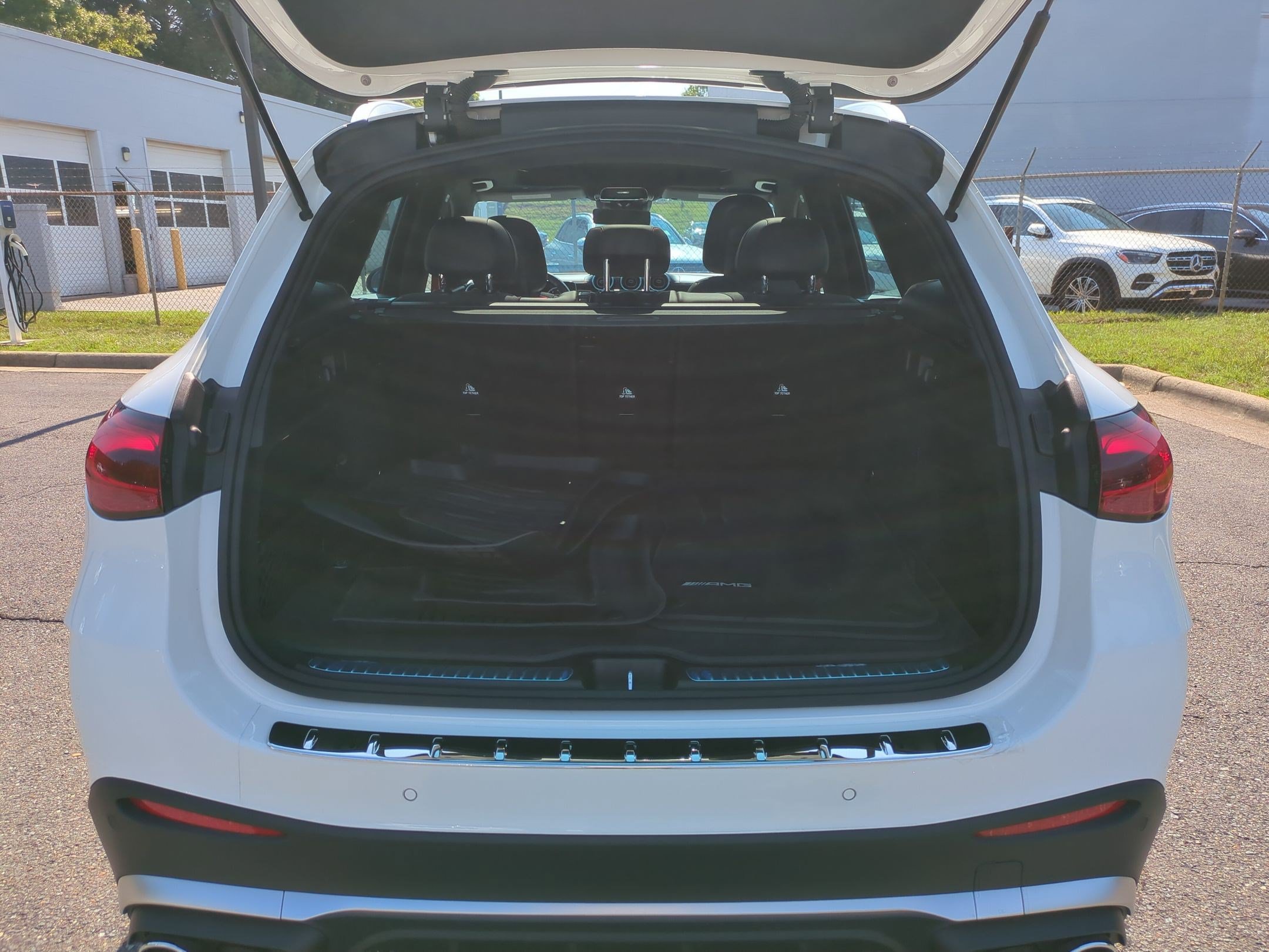 Certified 2024 Mercedes-Benz GLC 43 AMG 4MATIC image 32