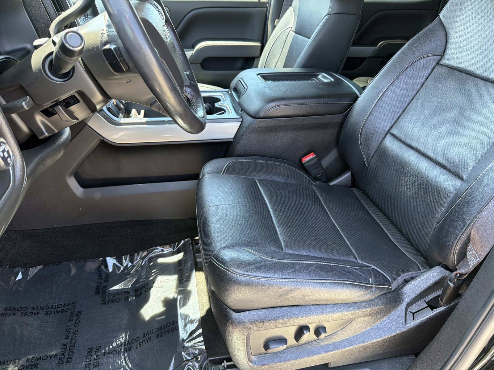Used 2017 Chevrolet Silverado 1500 LTZ Z71 w/ LTZ Plus Package AWD/4WD image 18