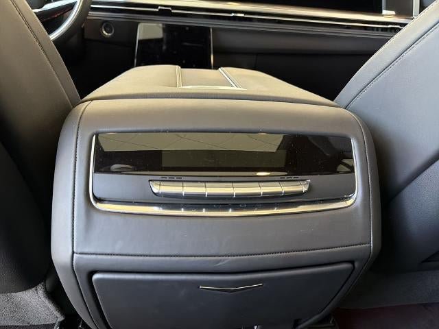 Certified 2026 Cadillac Escalade Platinum Sport w/ LPO, ONYX Package AWD/4WD image 23