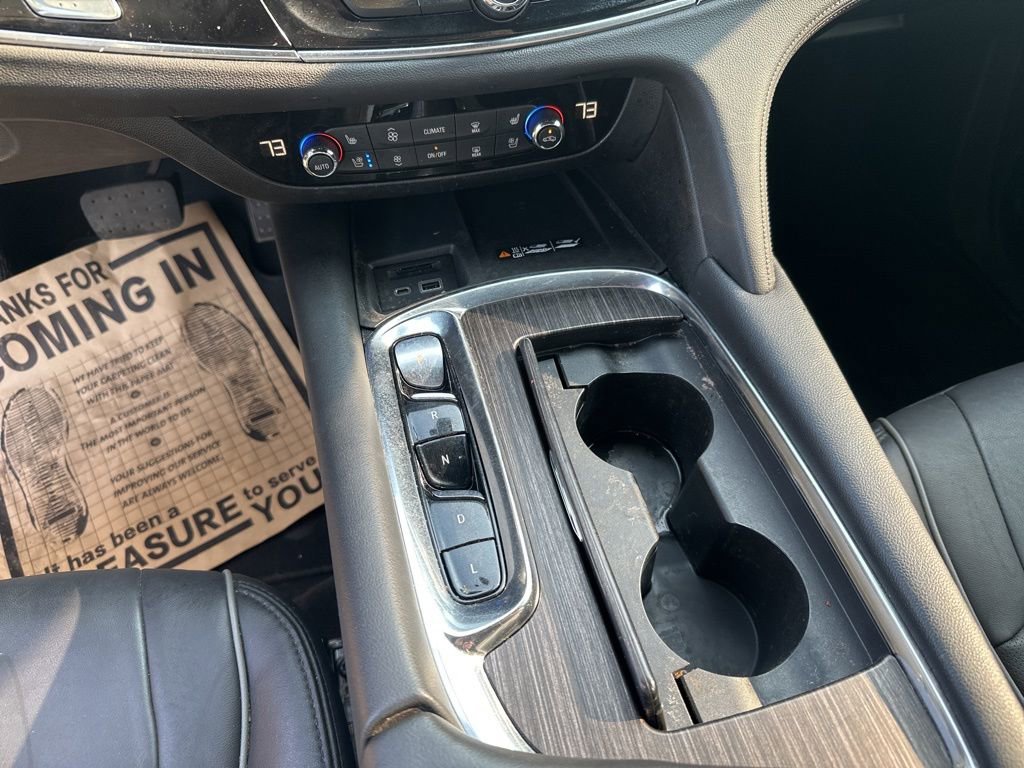 Used 2022 Buick Enclave Avenir w/ Avenir Technology Package image 23