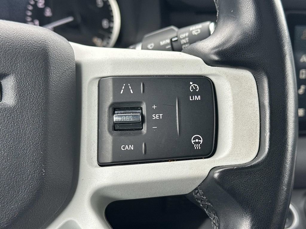Used 2023 Land Rover Defender 110 S image 25