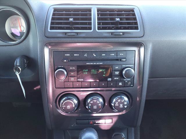 Used 2014 Dodge Challenger SXT w/ Super Sport Group (SS/T) RWD image 18