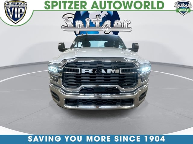 Used 2025 RAM 2500 Big Horn AWD/4WD image 3