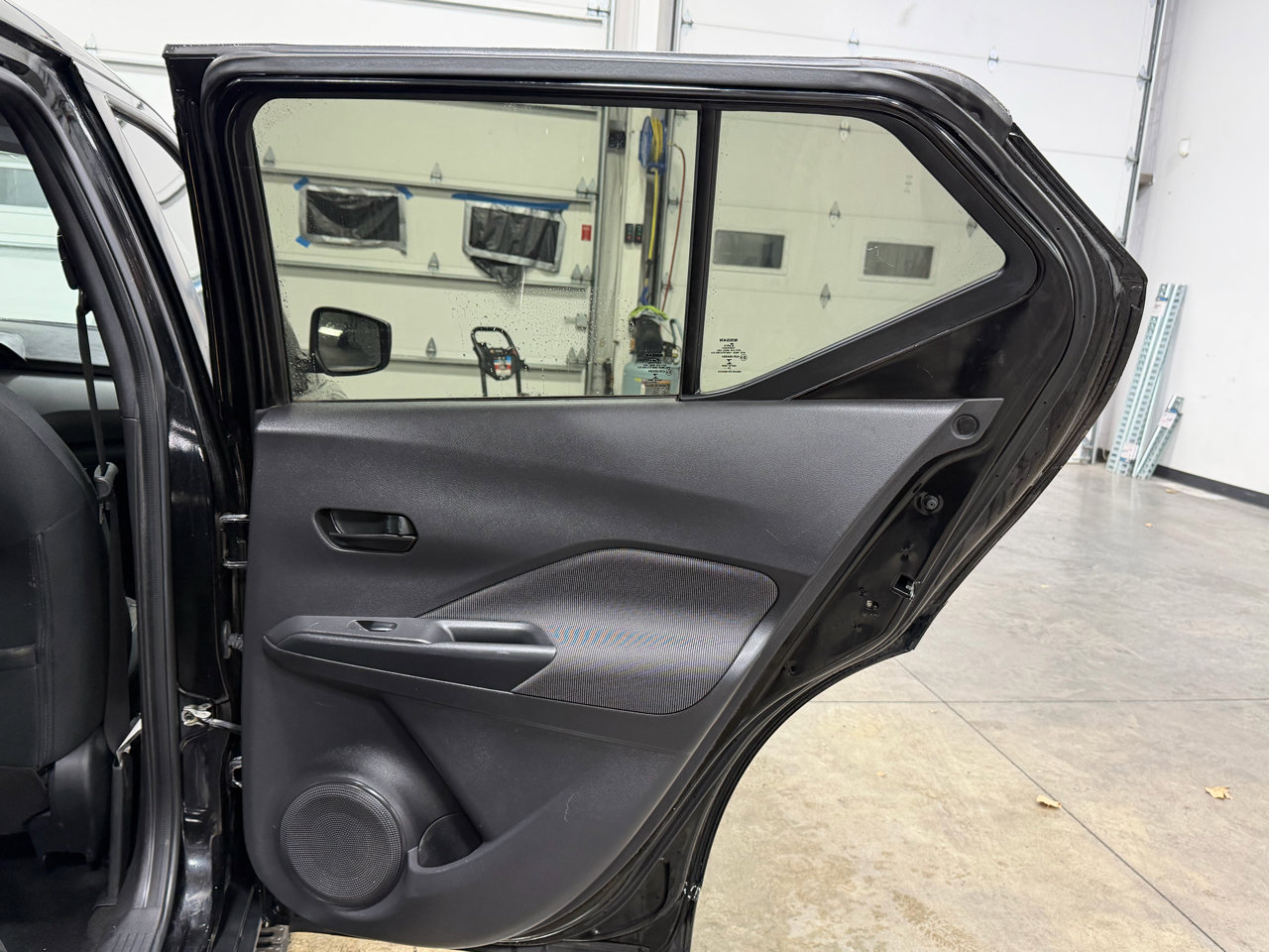 Used 2020 Nissan Kicks S image 18