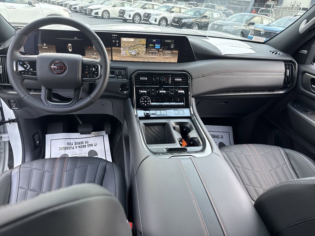 Used 2025 Nissan Armada PRO-4X image 14