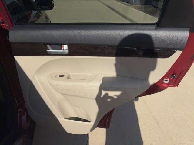 Used 2015 Kia Sorento LX image 23