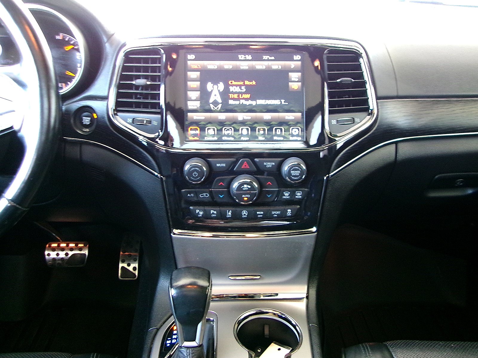 Used 2021 Jeep Grand Cherokee High Altitude AWD/4WD image 15