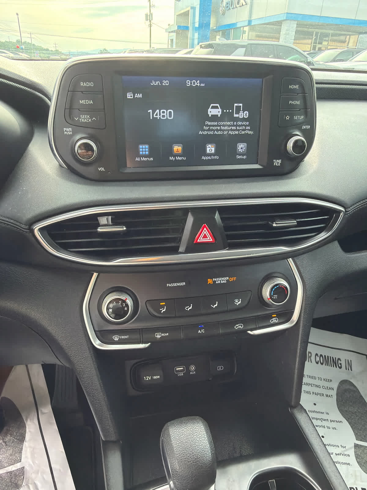 Used 2020 Hyundai Santa Fe SE AWD/4WD image 14