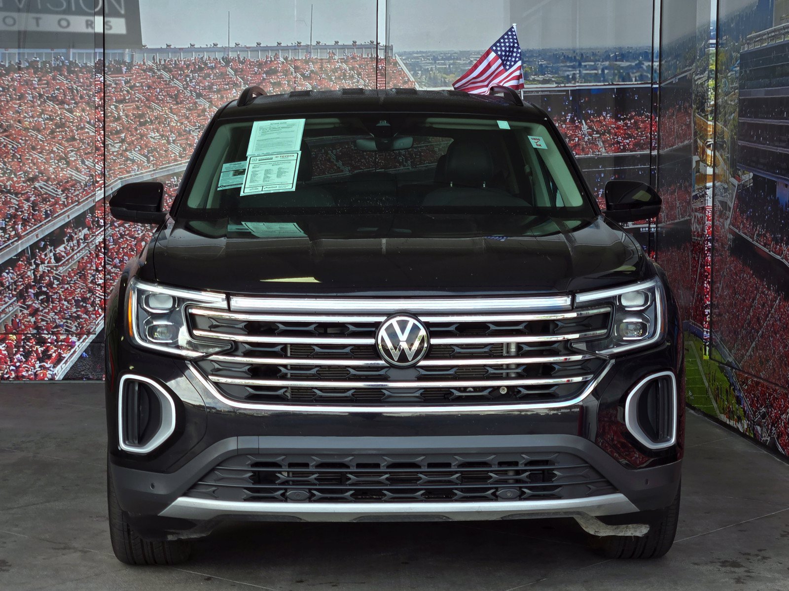 Used 2024 Volkswagen Atlas SE FWD image 3
