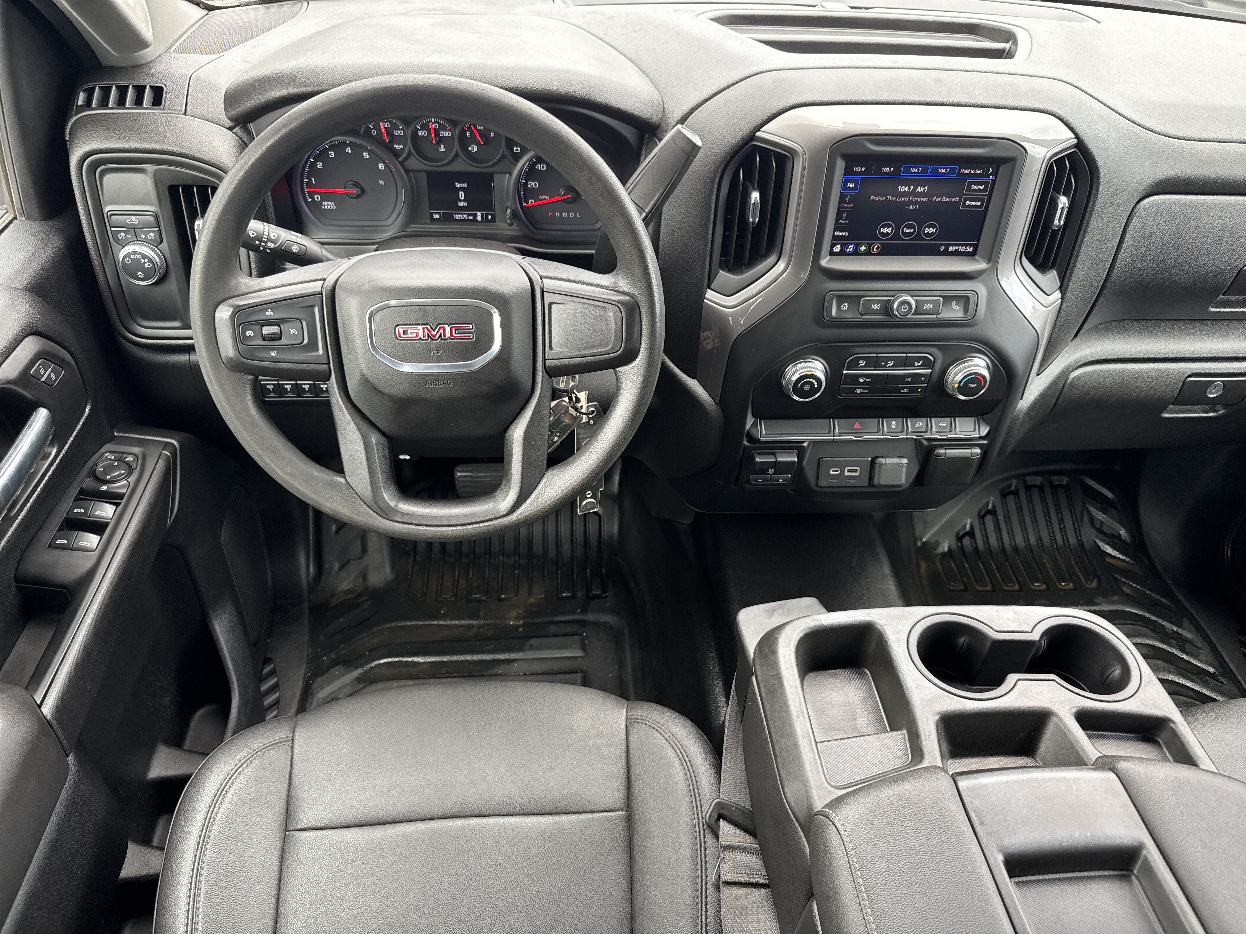 Used 2022 GMC Sierra 3500 Pro w/ Convenience Package RWD image 17