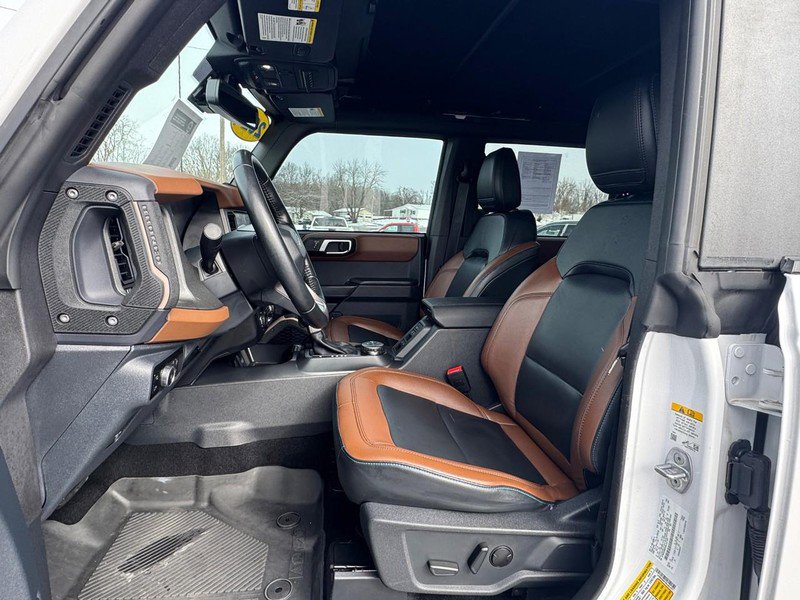 Used 2024 Ford Bronco Outer Banks AWD/4WD image 9