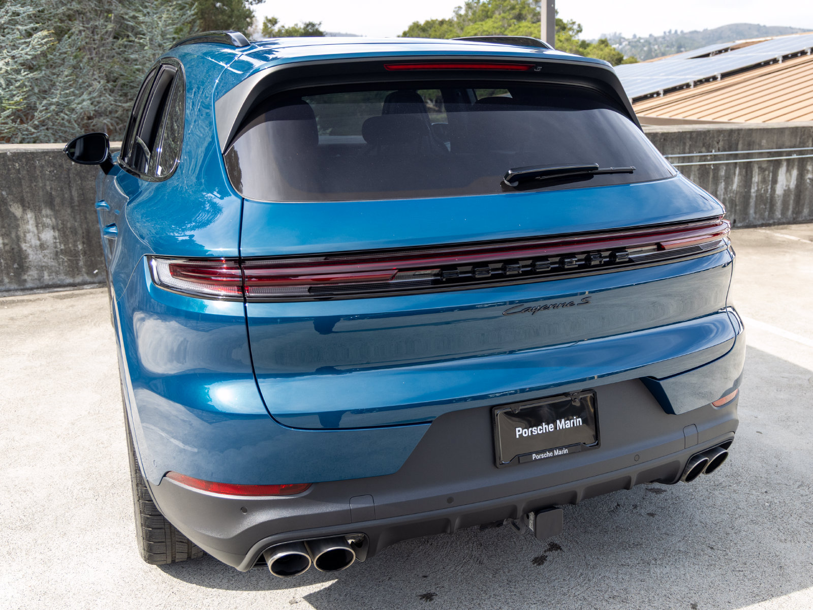 Certified 2025 Porsche Cayenne S AWD/4WD image 22